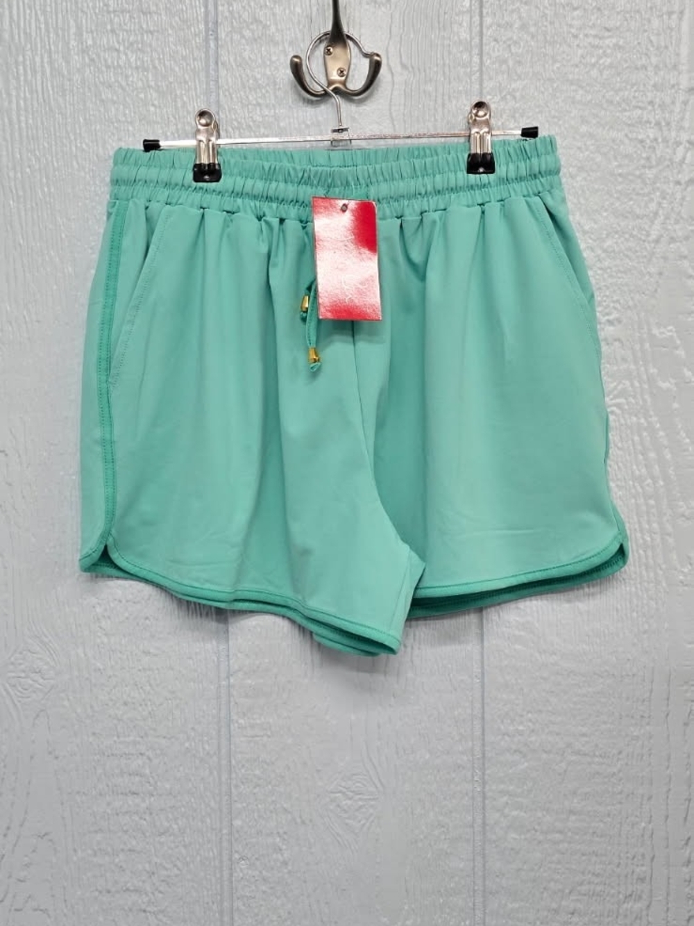 New Jess Lea Largr Women’s Mint Green Active Shorts